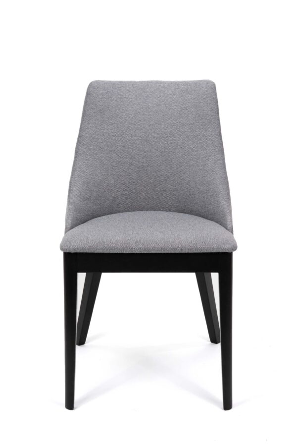 KBCA1134_737_f Caro 1